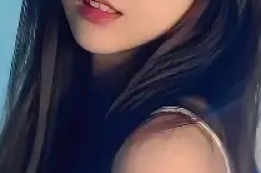 炸裂！司晓迪凌晨甩黑色吊带美照评论区从吃瓜到吐槽吵翻了天